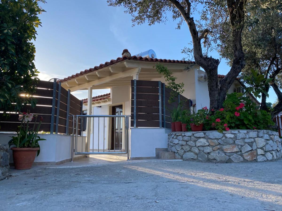 Valmas Villa *