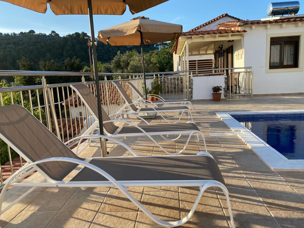 Valmas Villa *